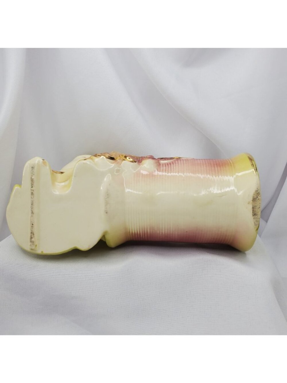 VTG Hull Pottery USA Ceramic Cat Figurine Planter 89 Pink & Yellow Gold Accents - Picture 15 of 15